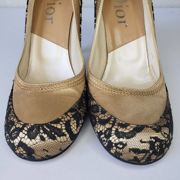 Christian Dior Beige Satin Pumps Black Lace High Heels Size 39 EU 8.5 US Italy - Picture 2 of 15